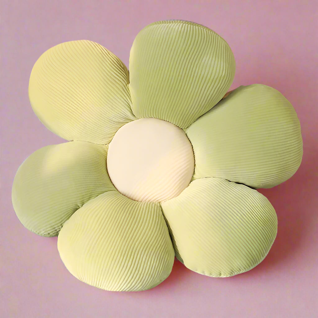Aceste plusuri decorative sunt ideale pentru a aduce un plus de culoare si frumusete in camera copiilor, camera fete, camera baieti sau camera bebe. Decor minimalist si ideal pentru copii, in culori pastel de galben, verde, roz si alb, potrivite oricarui anotimp, dar mai ales primavara sau vara.