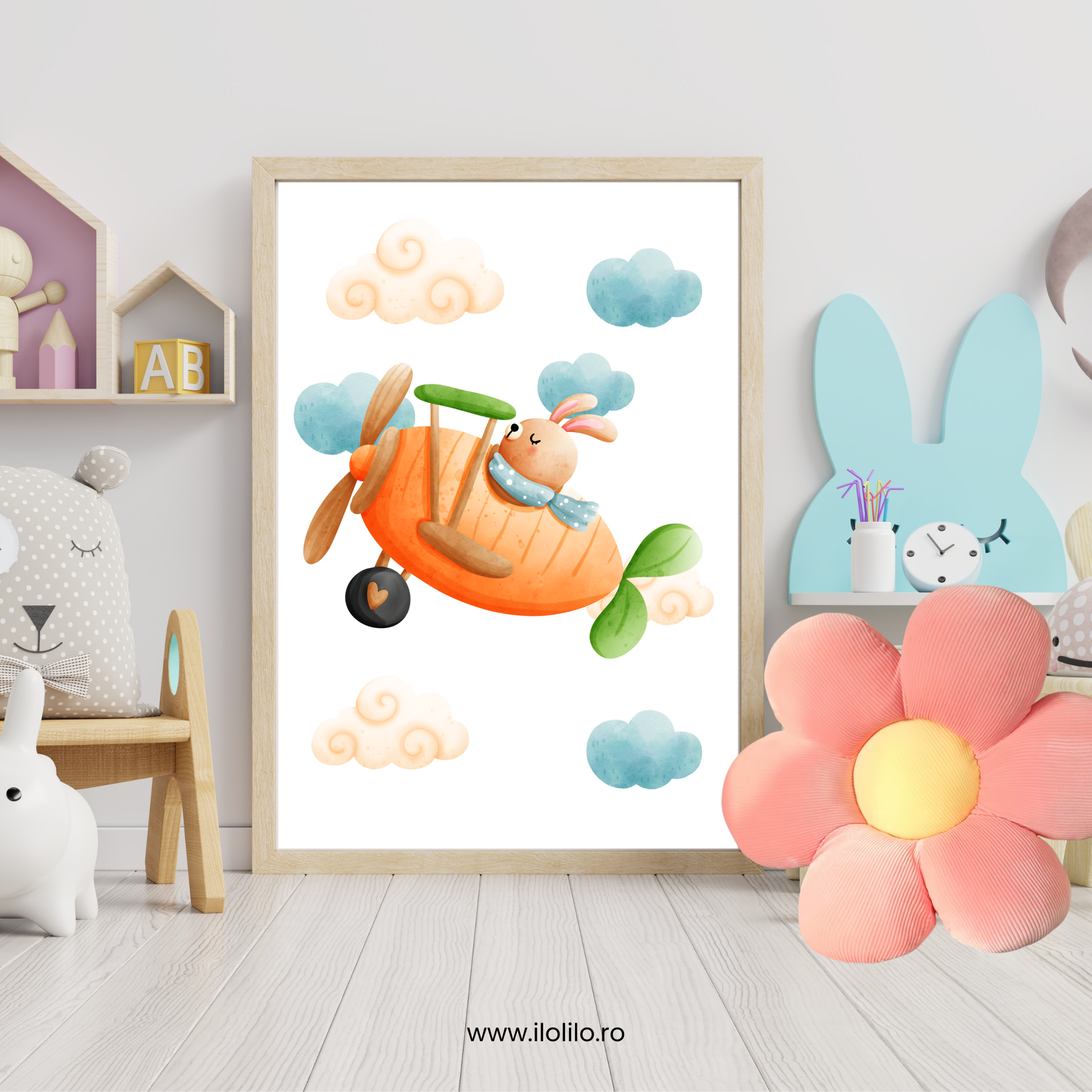 Iepurasul tablou poster copii, decor de Pasti pentru dormitorul copiilor, camera fetite, camera baieti, camera bebelusului, decor de Pasti, stil acuarela, iepuras, oua incondeiate, oua colorate, oua vopsite de Paste, idei decor de Pasti, cum decoram de Pasti, cadou de Iepuras, cadou de Pasti